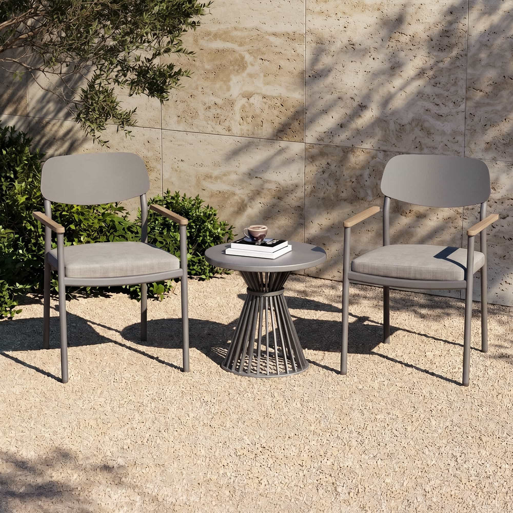 Riviera Outdoor-Esszimmerstuhl aus geflochtenem Aluminium