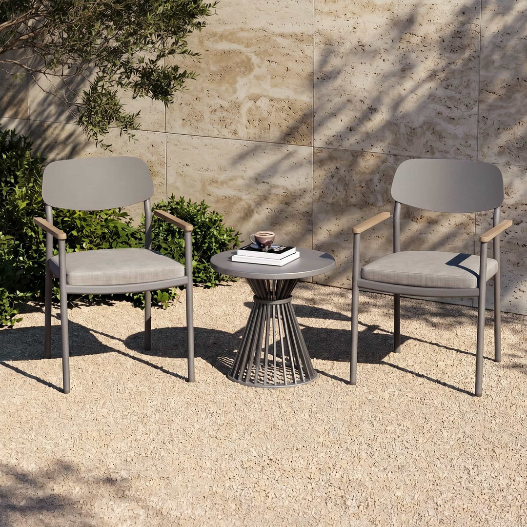 Riviera Outdoor-Esszimmerstuhl aus geflochtenem Aluminium