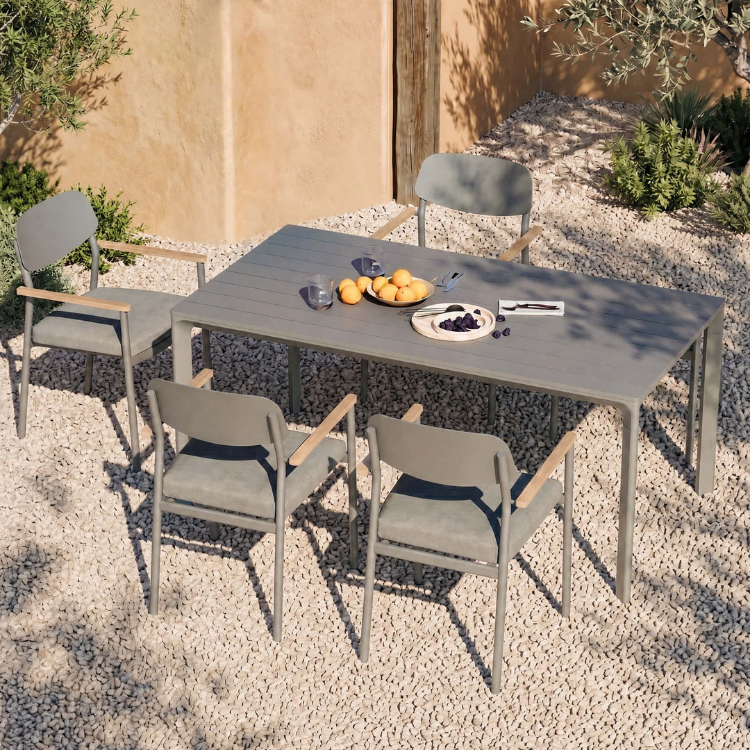 Riviera Outdoor-Esszimmerstuhl aus geflochtenem Aluminium