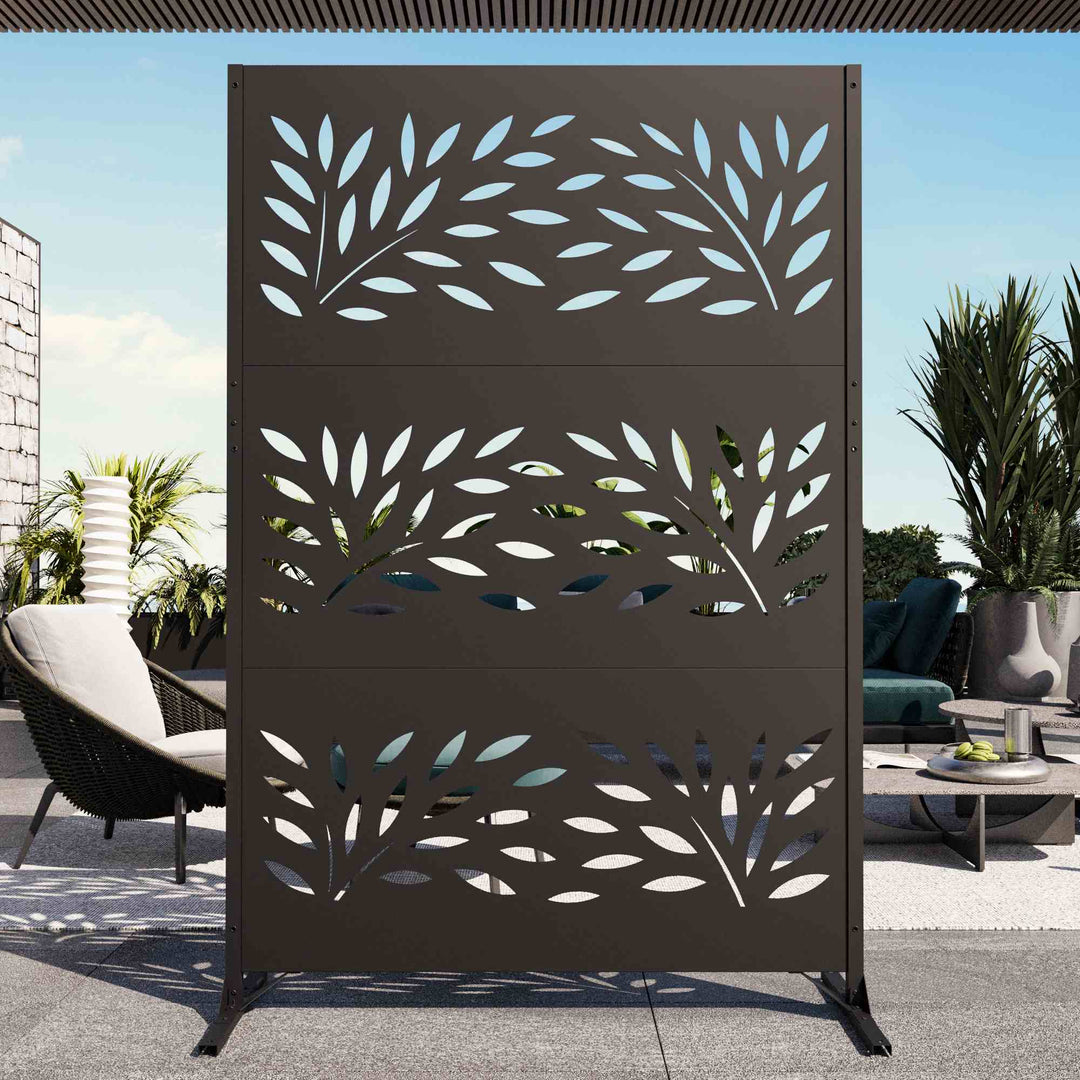 4x6 Metal Outdoor Privacy Screen with Decorative Pattern